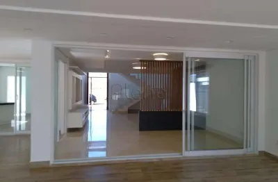 Casa à venda em paulínia, parque brasil 500, com 4 suítes, com 300 m²