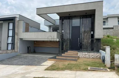 Casa á venda com 3 quartos no condomínio residencial mont'alcino, valinhos