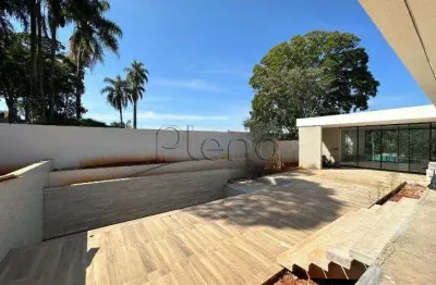 Casa á venda com 3 suítes no condomínio vila lombarda, valinhos