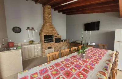 Casa à venda com 4 quartos no parque jambeiro, campinas