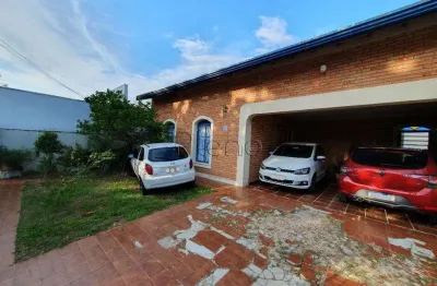 Casa à venda com 3 quartos no parque são quirino, campinas.