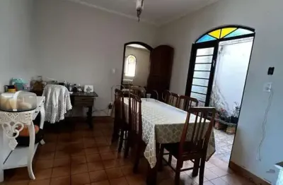 Casa à venda com 3 quartos no santa cecília, paulínia.