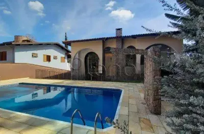 Casa à venda com 3 quartos no vista alegre, vinhedo.