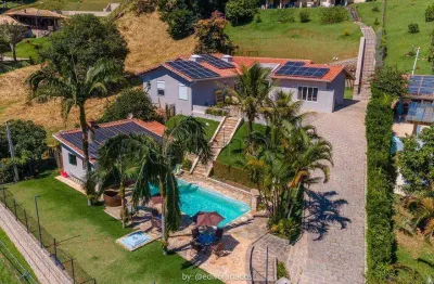 Casa à venda com 4 suítes no residencial vale da santa fé, vinhedo.
