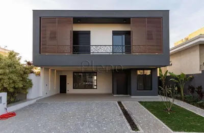 Casa em condomínio fechado com 3 quartos à venda na Avenida Nelson Lovato, s/n, Swiss Park, Campinas