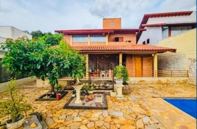 Sobrado à venda em campinas, jardim chapadão, com 3 suítes, com 302 m²
