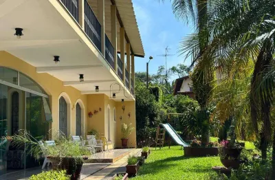 Chácara à venda em valinhos, centro, com 4 quartos, com 2000 m²