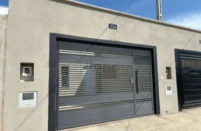 Casa à venda em indaiatuba, parque residencial sabiás, com 2 quartos, com 68 m²