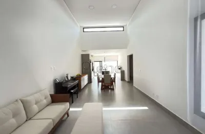 Casa com 3 quartos à venda na Rua Esmeralda Homsi Meirelles dos Santos, Pinheirinho, Vinhedo