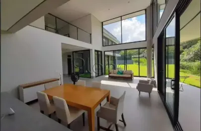 Sobrado à venda em vinhedo, monte alegre, com 3 suítes, com 361 m², residencial campo de toscana