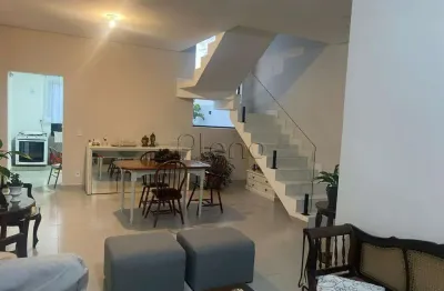 Sobrado à venda em paulínia, terra da estância, com 3 quartos, com 140 m²