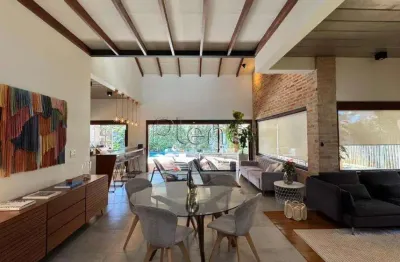 Sobrado à venda em campinas, swiss park, com 4 suítes, com 360 m²