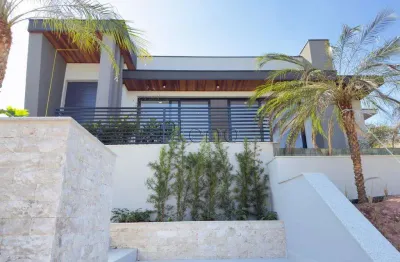 Casa à venda em vinhedo, condomínio campo de toscana, com 3 suítes, com 330 m²