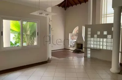 Sobrado para alugar em campinas, loteamento alphaville campinas, com 3 suítes, com 397 m²