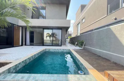 Sobrado à venda em campinas, loteamento parque dos alecrins, com 4 suítes, com 303 m²