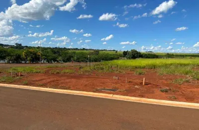 Terreno à venda em Paulínia, Betel, com 300 m², Residencial Golden Lake