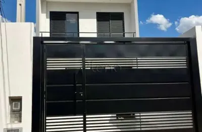 Sobrado à venda em campinas, parque jambeiro, com 3 quartos, com 137 m²