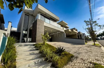 Casa à venda com 3 suítes no condomínio residencial vita verdi, valinhos.