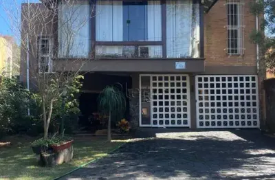 Sobrado à venda em campinas, jardim belmonte (sousas), com 2 suítes, com 246 m²