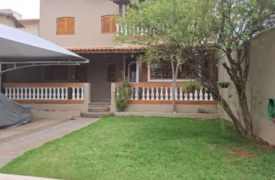Sobrado à venda em valinhos, vila jair, com 3 quartos, com 215 m²