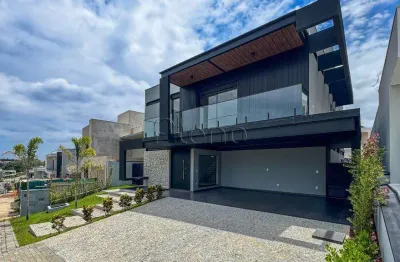 Sobrado à venda em Campinas, Alphaville Campinas, com 4 suítes, com 320 m², Residencial Arborais