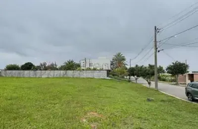 Terreno à Venda no Condomínio Campo De Toscana em Vinhedo, no bairro Monte Alegre.