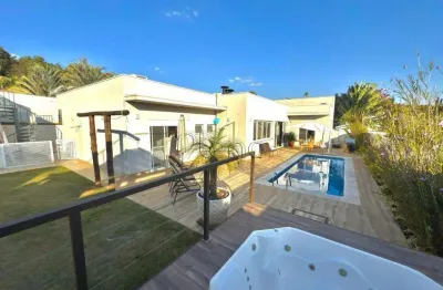 Casa à venda em Vinhedo, Vila Hipica, com 4 quartos, com 320 m², Residencial Vila Hípica II