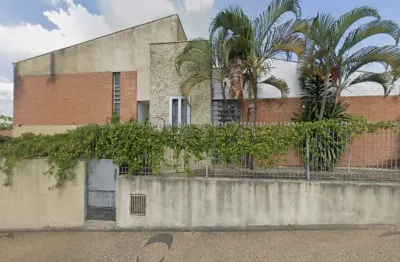 Casa para alugar em Salto, Bela Vista, com 3 quartos, com 212.17 m²