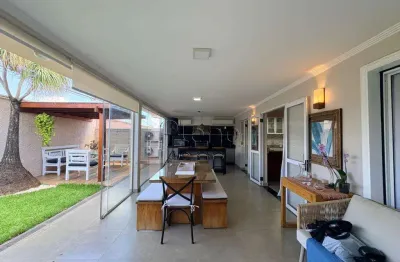 Sobrado à venda em Campinas, Parque Alto Taquaral, com 3 quartos, com 198 m²