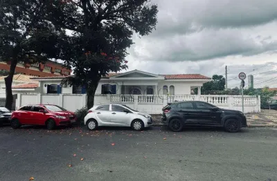 Casa à venda em Campinas, Nova Campinas, com 4 quartos, com 215 m²