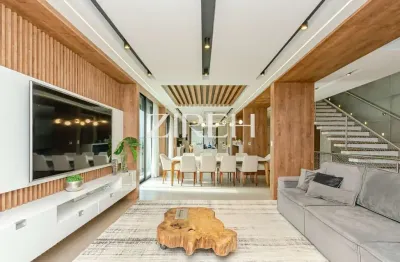 Casa em condomínio fechado com 3 quartos à venda na Rua Doutor Lubumir Viergbiski, 220, Campo Comprido, Curitiba por R$ 3.300.000