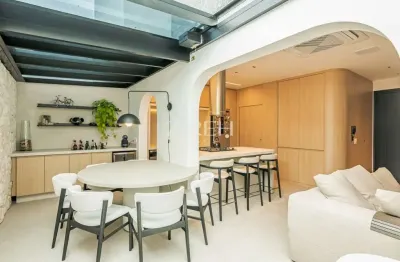 Casa em condomínio fechado com 2 quartos à venda na Rua Almirante Gonçalves, 2455, Água Verde, Curitiba por R$ 1.949.000