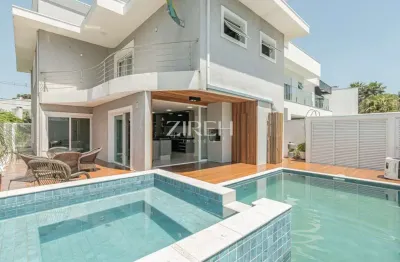 Casa em condomínio fechado com 3 quartos para alugar na rua uberlândia, 359, abranches, curitiba por r$ 17.000