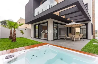 Casa em condomínio fechado com 3 quartos à venda na Professor Alberto Krause, 1150, Pilarzinho, Curitiba por R$ 2.399.000