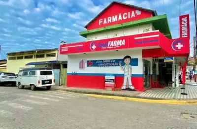 Imóvel comercial à venda na av. principal no centro de navegantes, ótima opção p