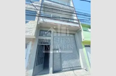 Casa com 3 quartos para alugar na Rua Alonso Peres, Vila Sabrina, São Paulo
