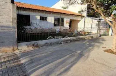 Casa disponível  para venda ,129m²,  2 quartos , jd bandeirantes ,londrina pr.