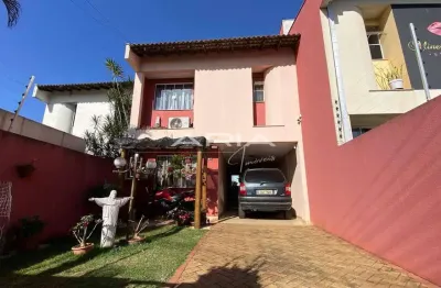 Casa a venda- 3 quartos  1 suíte  vila oliveira - rolândia