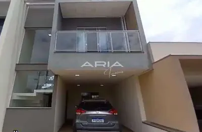Casa na morada das flores, condominio em cambe, 10 minutos do shopping catuai
