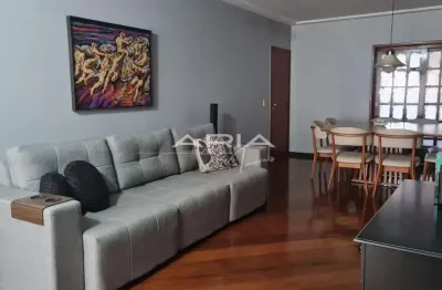 Apartamento com 4 quartos à venda na Praça Gabriel Martins, 1433, Centro, Londrina