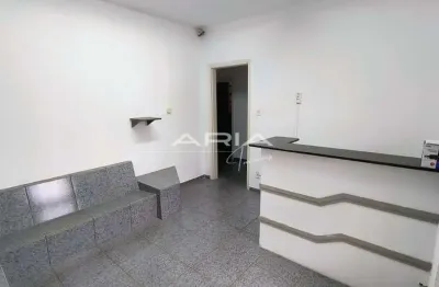 Casa à venda na Avenida Prudente de Morais, 1, Centro, Araraquara