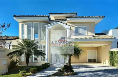 Residência exclusiva com 3 suítes e espaço gourmet no condomínio lago da boa vista com 320m²