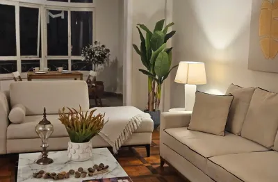 Vendo apartamento 220m² , 4 quartos sendo 2 suites e 2 dependências , rua inhangá , copacabana !!!!