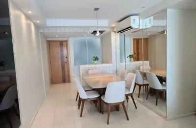 Apartamento 3 quartos 102m² , 2 vagas , semi mobiliado , maior unidade do condomínio bora bora real resort