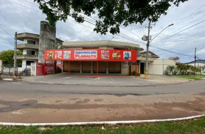 Imóvel comercial espaçoso e moderno no jardim planalto, goiânia-go: 4 quartos, 2 suítes, 3 salas, 2 banheiros, 3 vagas, 746m².