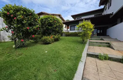 Casa em condomínio fechado com 4 quartos para alugar no Graça, Salvador 