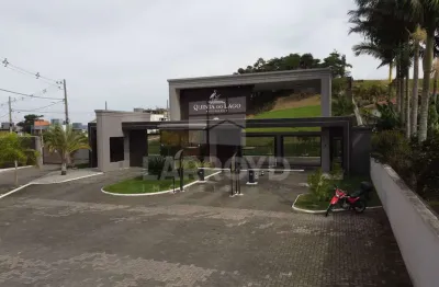 Terreno em condomínio fechado à venda na Rua José Bressan, Monte Castelo, Tubarão
