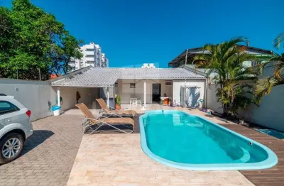 Casa com 4 quartos à venda no Humaitá, Tubarão 