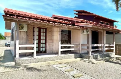 Casa com 3 quartos à venda no Oficinas, Tubarão 