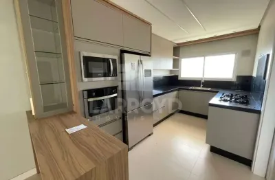 Cobertura com 3 quartos para alugar na Rua Miguel Inácio Faraco, 665, Vila Moema, Tubarão